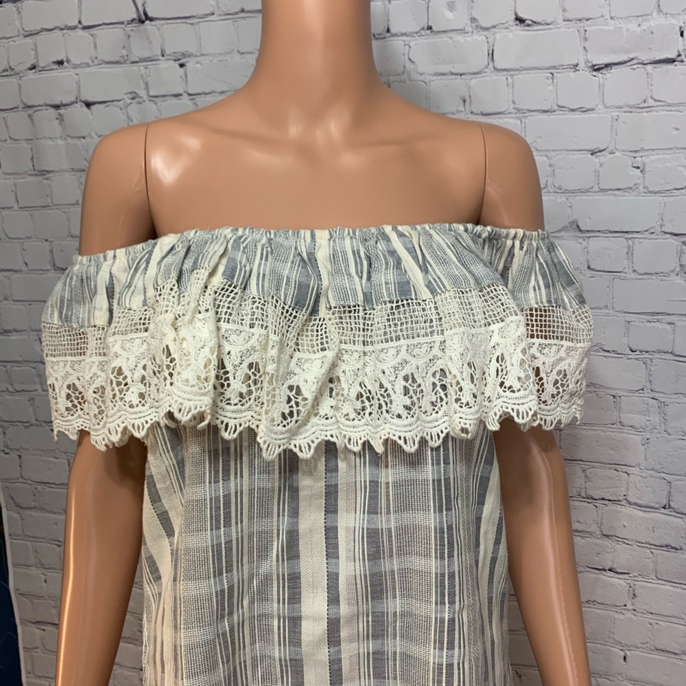 Blue rain size small strapless 100% Cotton Off-Shoulder Flowy Lace Boho